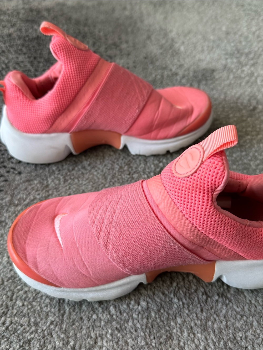Nike girl’s presto extreme - coral sneakers - size 1 - Picture 4 of 6